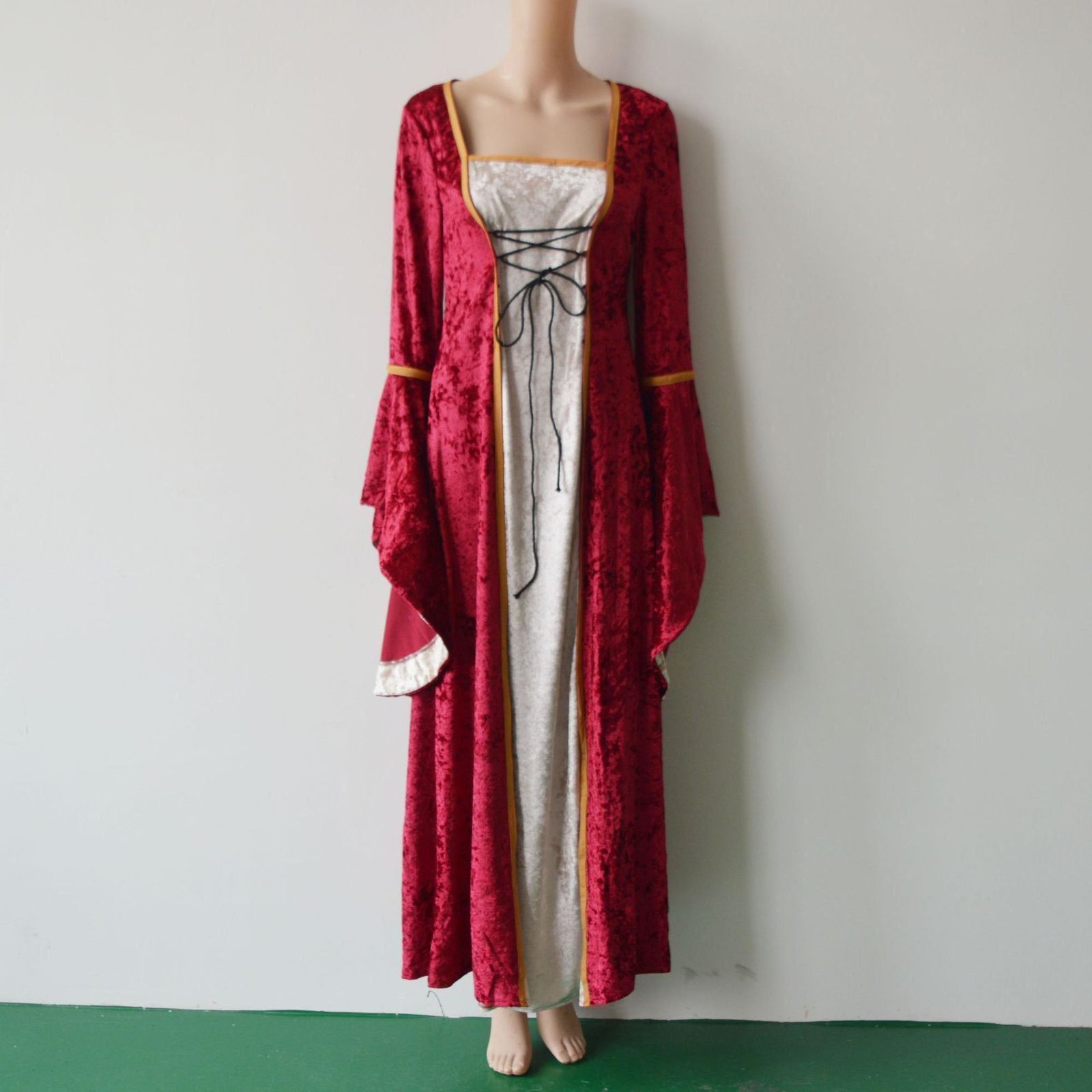 Golden Velvet Flared Sleeves Retro, Medieval European Court Long and Floor Women's Skirts 13 undefined