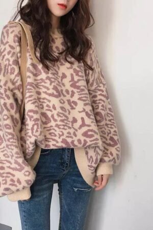 Autumn and Winter New Leopard Print Sweater Women's Korean Version Loose Lazy Wind Pullover Internet Celebrity Small Fresh Knitted Sweater Tide