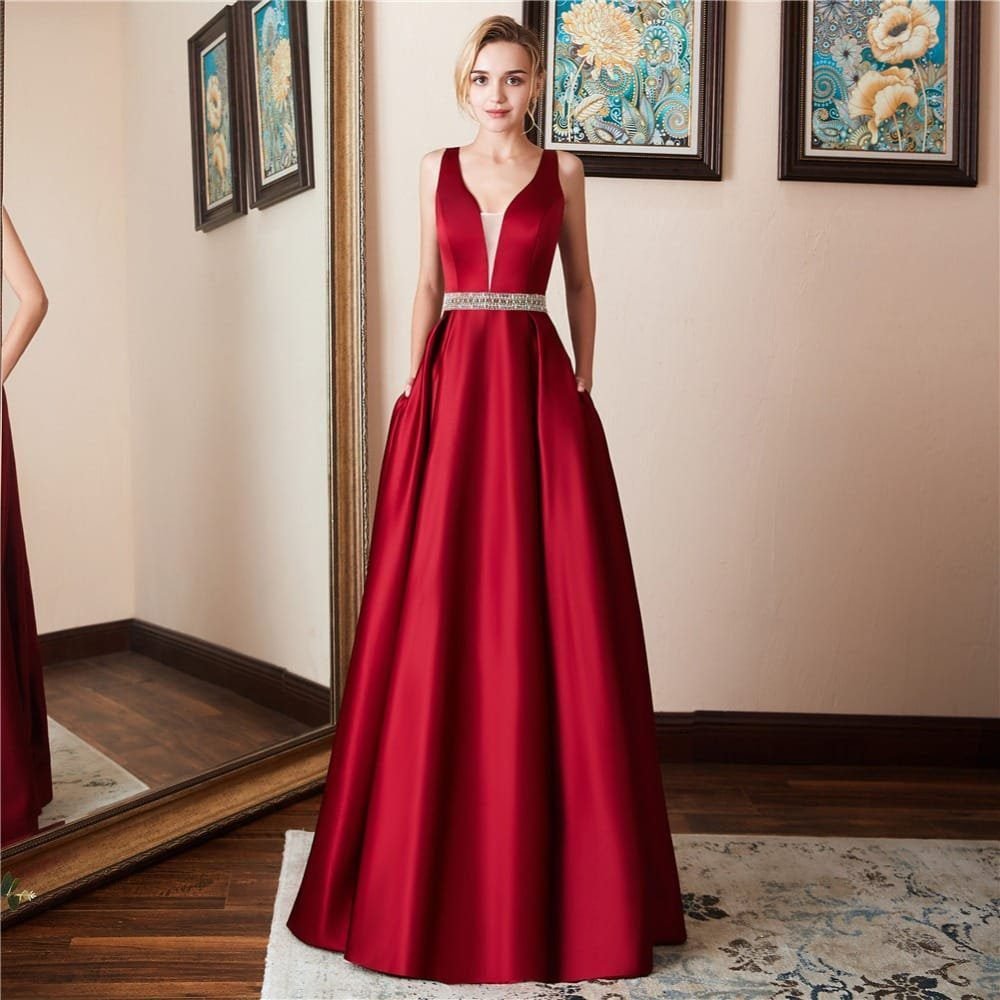New Banquet Sleeveless Backless Evening Dress 22 undefined