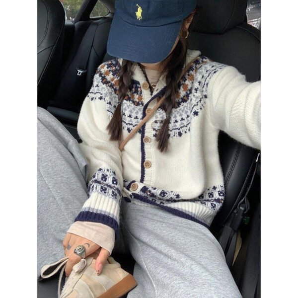 Vintage Fair Island Jacquard Knitted Cardigan Women's Autumn and Winter New Soft Waxy Sweater Jacket - Image 2