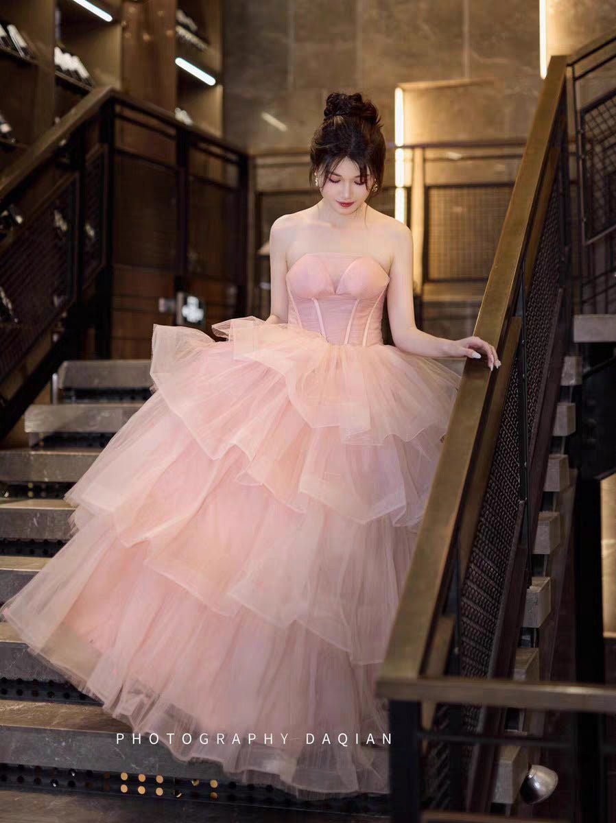 Pink Evening Dress Women's High-end Tube Top Light Wedding Dress French Banquet Light Dress Adult Dress Trailing Princess Dress 7 Pink Evening Dress Women's High-end Tube Top Light Wedding Dress French Banquet Light Dress Adult Dress Trailing Princess Dress - Image 7
