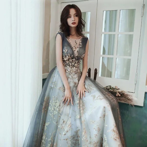 Viral Sequined Evening Gown: Sparkly Celebrity Party Dress for Galas, Red Carpet & Formal Events - Image 2