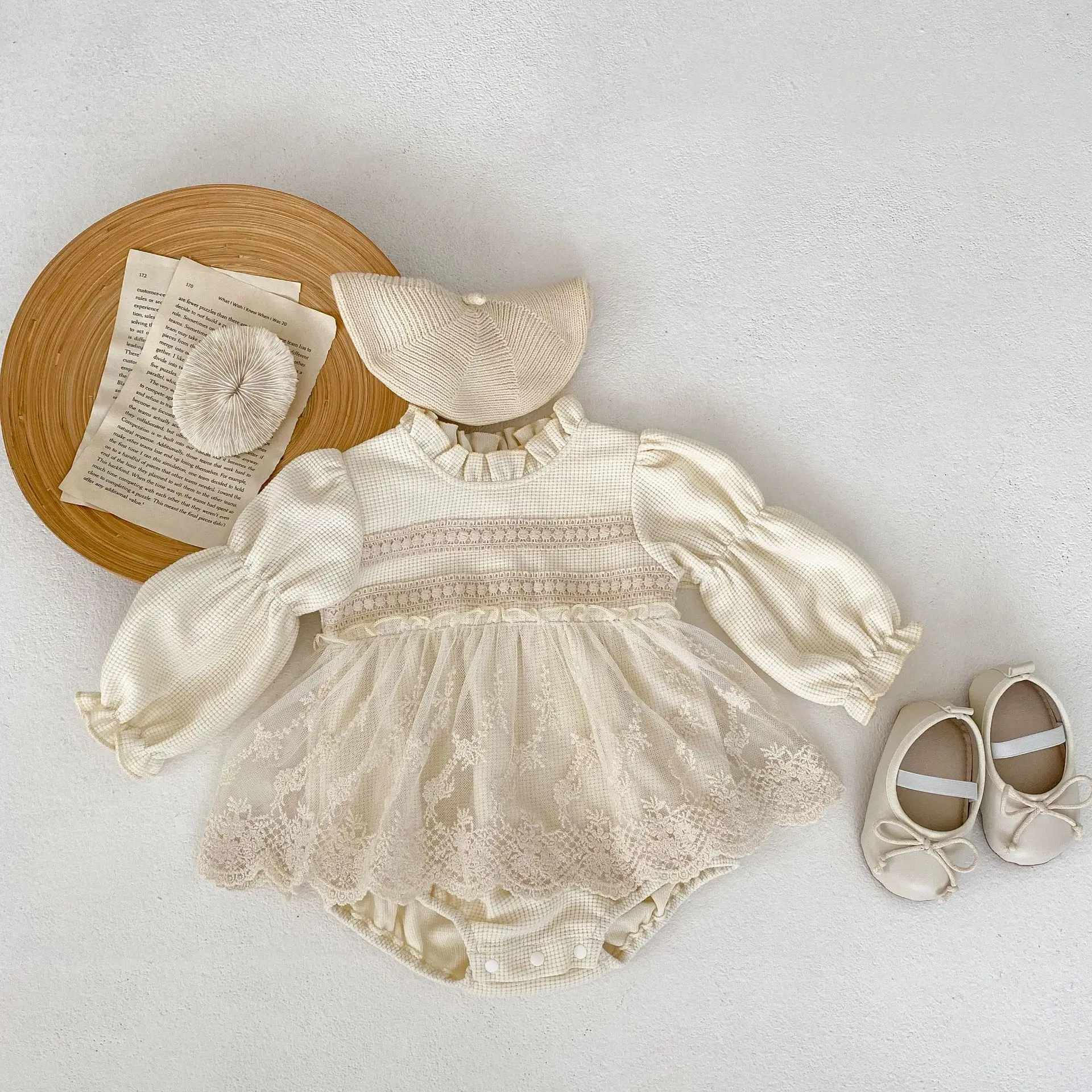 2024 Autumn Infant Baby Girl Waffle Lace Small Skirt Long Sleeve Romper Hat Skirt Fart onesie 12 Sffd59d7567d0456180fc6a00c7a10f27p