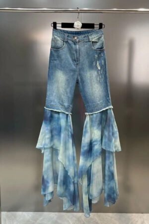 2024 Women's High Waisted Jeans: Retro Spice with New Stitching and Smudged Chiffon Detail