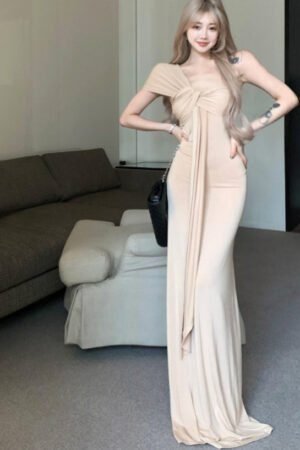 Women’s Bohemian Sleeveless Draped Chiffon Dress: Backless Irregular Hem Design